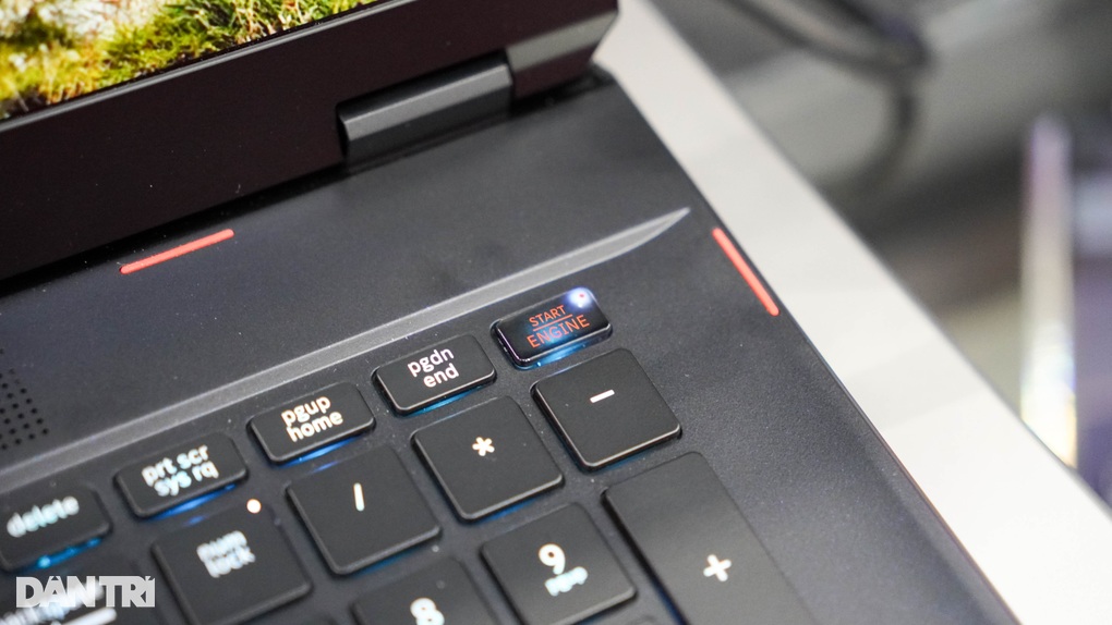 Computex 2024: Laptop gaming bản giới hạn kết hợp cùng hãng xe sang - 4 Computex 2024: Laptop gaming bản giới hạn kết hợp cùng hãng xe sang - 4