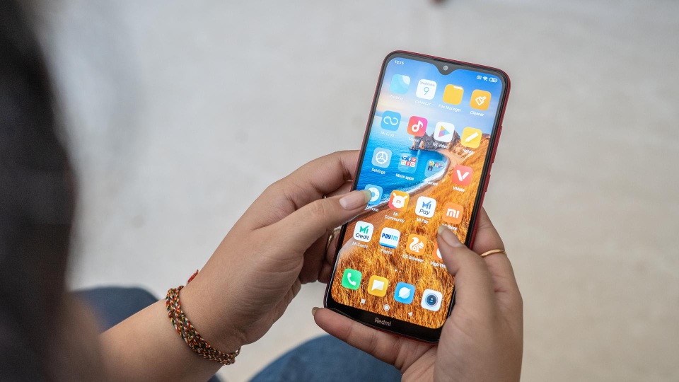 Loạt smartphone phổ thông đáng chú ý năm 2019 - 2 Loạt smartphone phổ thông đáng chú ý năm 2019 - 2