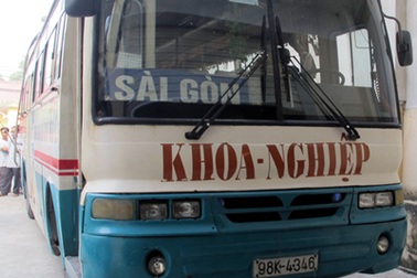 Bắt quả tang xe khách vận chuyển nội tạng động vật “bẩn”