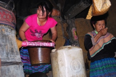  Ngày trở về tủi nhục và nỗi đau không liền sẹo