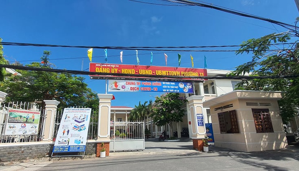 Vụ côn đồ đập phá nhà dân: “Lộ diện” hàng loạt công trình sai phạm! - 4 Vụ côn đồ đập phá nhà dân: “Lộ diện” hàng loạt công trình sai phạm! - 4