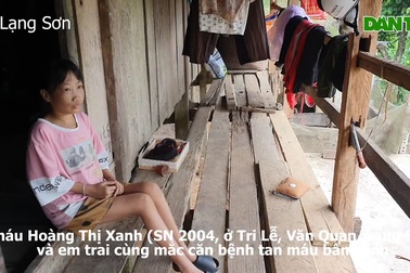 18 năm bám viện, mẹ nghèo giành giật sự sống cho 2 con mắc bệnh hiểm