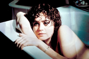 Những nữ diễn viên tổn thương, ám ảnh vì cảnh nóng