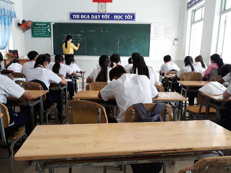 Nhiều trường áp dụng biện pháp mạnh phòng dịch đón học sinh - 8 Nhiều trường áp dụng biện pháp mạnh phòng dịch đón học sinh - 8