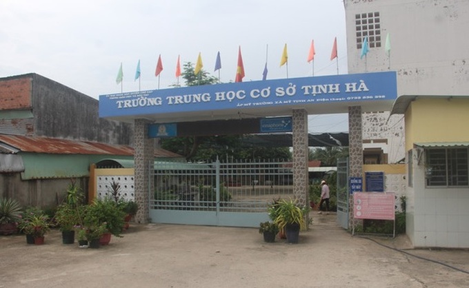 Trường THCS Tịnh Hà, nơi xảy ra vụ việc nữ sinh lớp 9 nghi nhảy lầu.