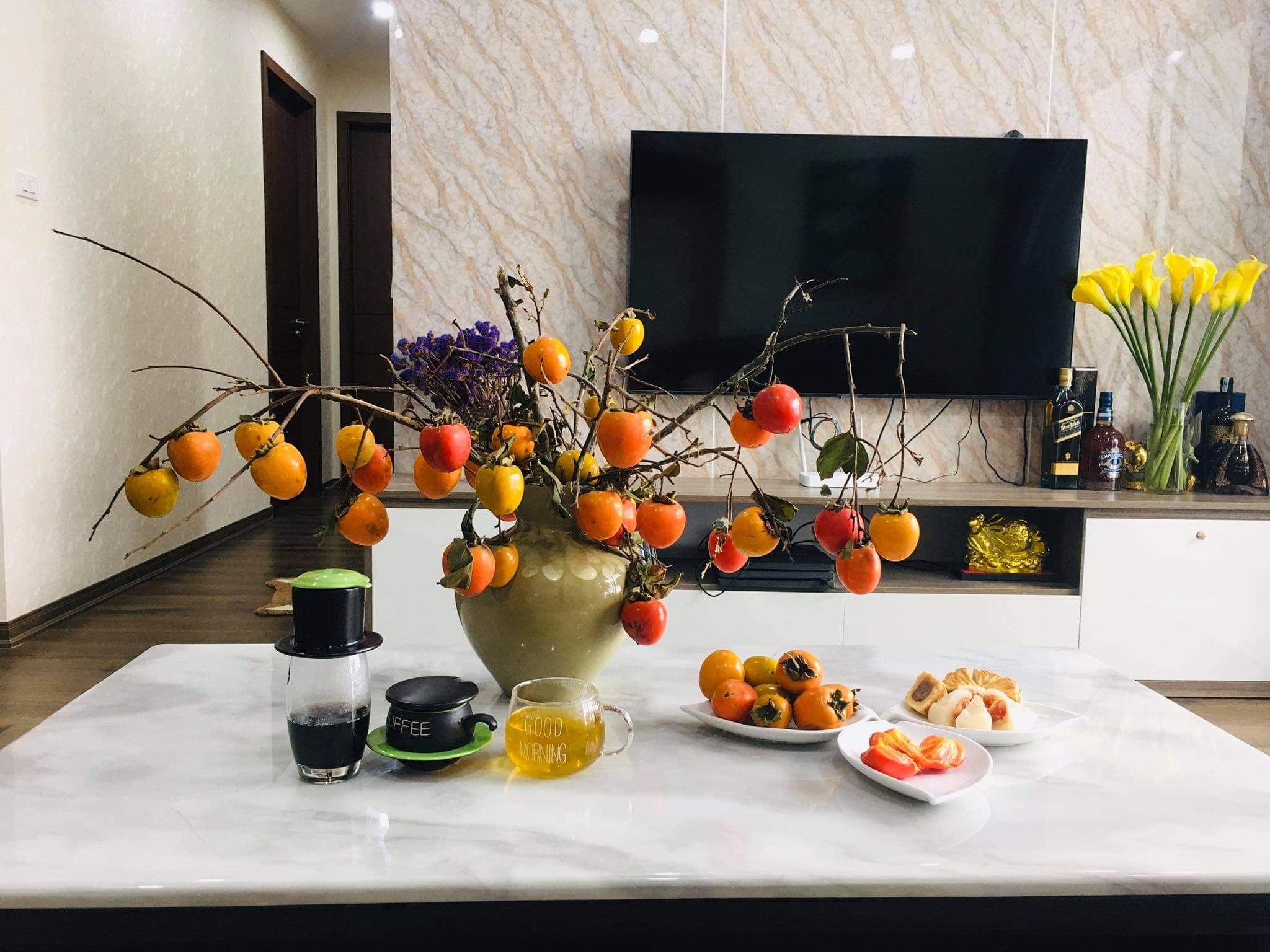 Rộ mốt săn cành hồng quả về cắm trang trí cận kề dịp Trung Thu - 5