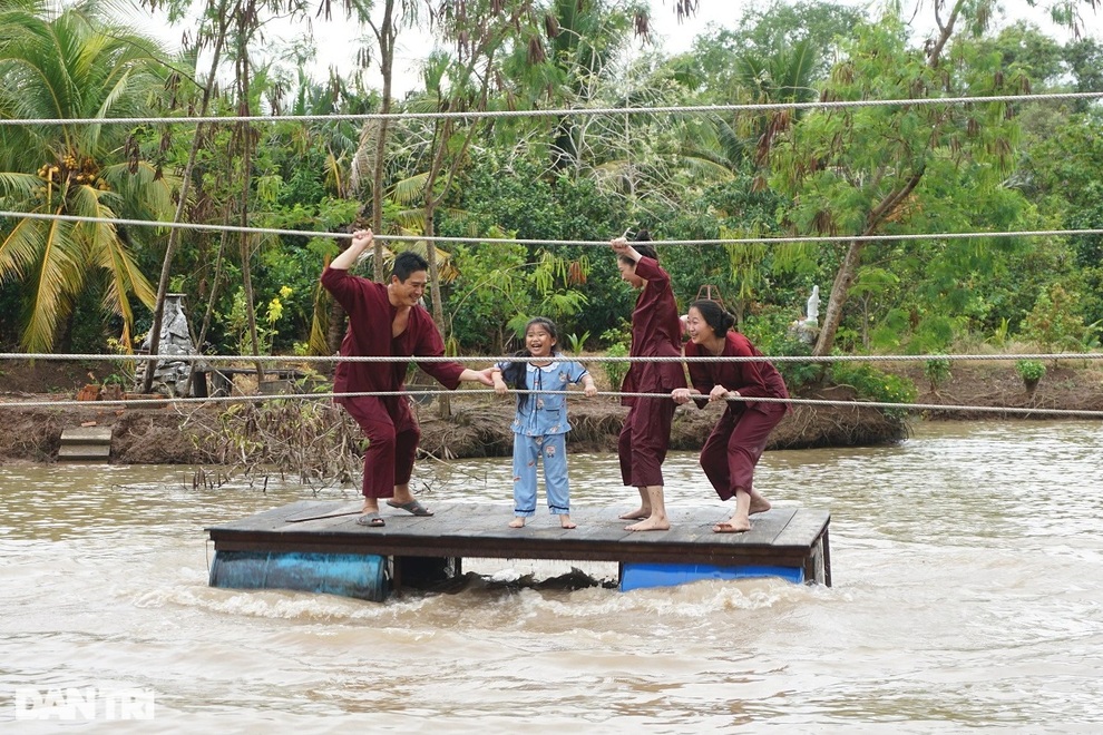 Ngành du lịch Bến Tre đón những du khách đầu tiên sau thời gian ngủ đông - 2 Ngành du lịch Bến Tre đón những du khách đầu tiên sau thời gian ngủ đông - 2