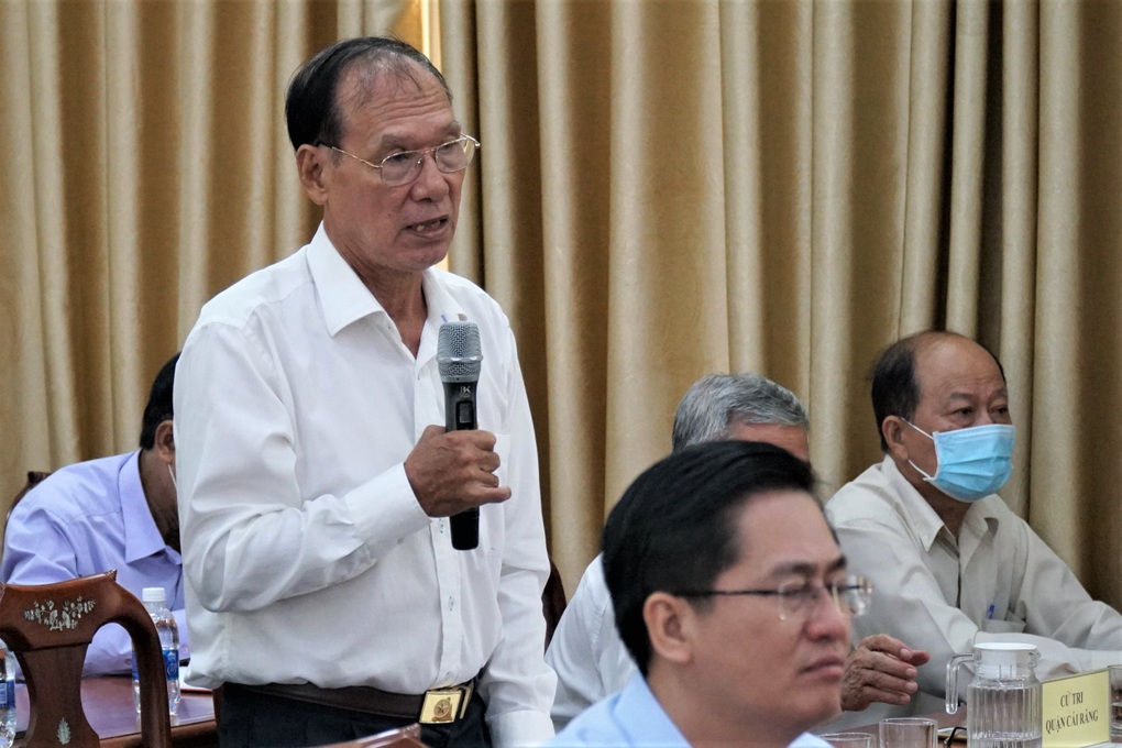 Thủ tướng: Khó khăn trang thiết bị ngành y là vấn đề bức xúc - 2 Thủ tướng: Khó khăn trang thiết bị ngành y là vấn đề bức xúc - 2