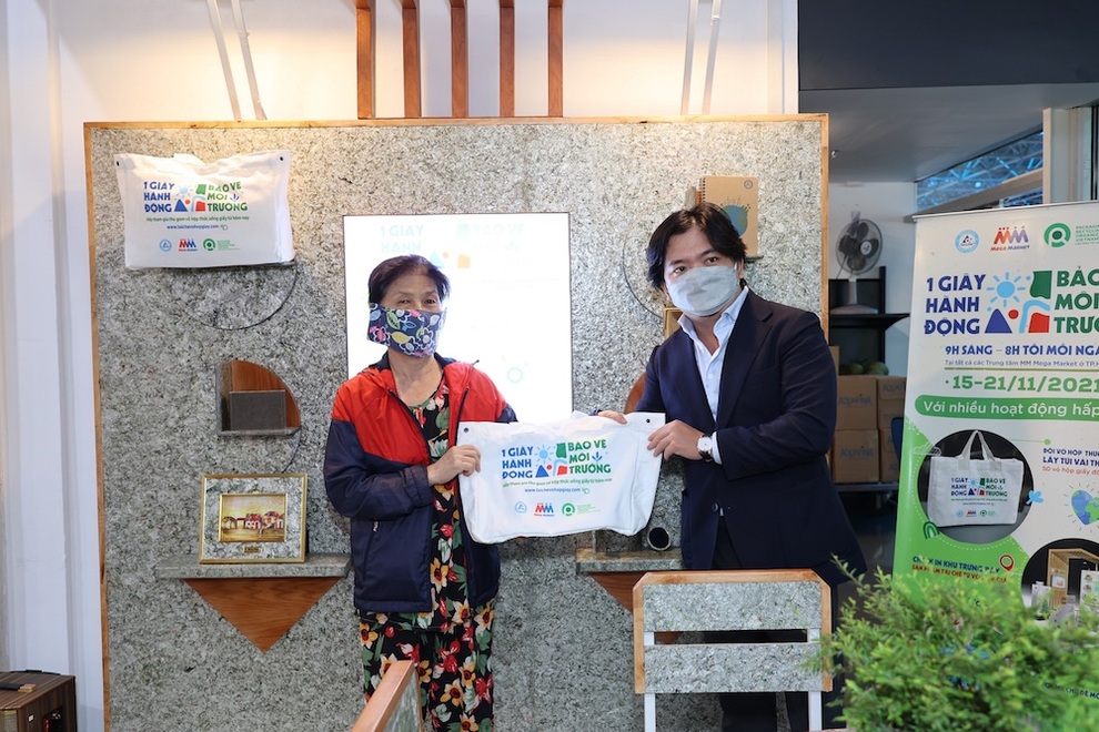 Tái khởi động thu gom vỏ hộp giấy tại Mega Market - 2 Tái khởi động thu gom vỏ hộp giấy tại Mega Market - 2