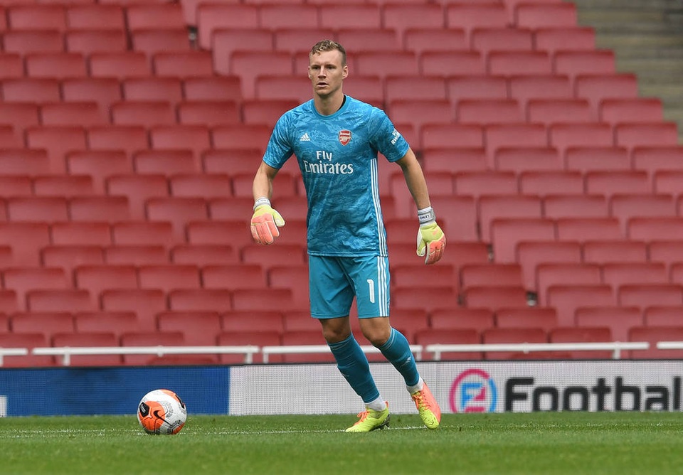Arsenal thua 2-3 trước đội bóng đang thi đấu ở hạng Nhất - 15 Arsenal thua 2-3 trước đội bóng đang thi đấu ở hạng Nhất - 15