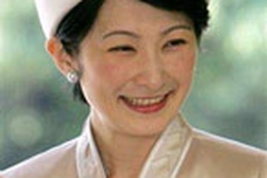 Nhật vẫn tranh luận về việc kế vị ngai vàng