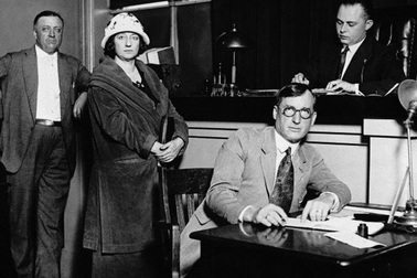 Người phụ nữ giấu nhân tình 10 năm trên gác xép