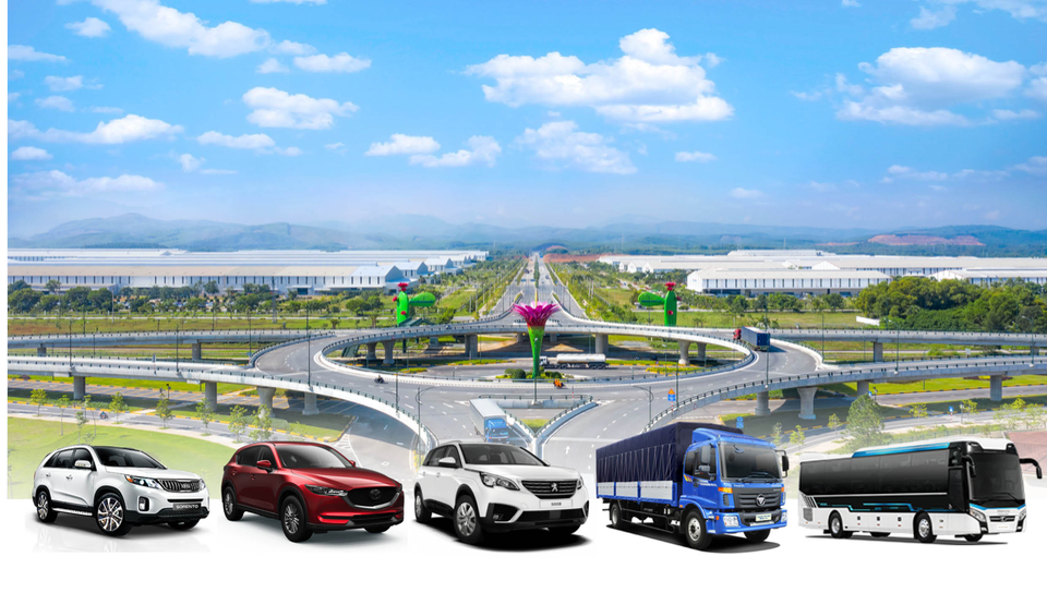 Cú chốt cuối năm: Hãng ô tô đua tặng 100% phí trước bạ, ngân hàng “chớp” thời cơ - 1 Cú chốt cuối năm: Hãng ô tô đua tặng 100% phí trước bạ, ngân hàng “chớp” thời cơ - 1