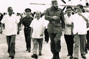 “Con nuôi của Fidel” kể thời khắc dịch câu nói bất hủ về Việt Nam - Cuba