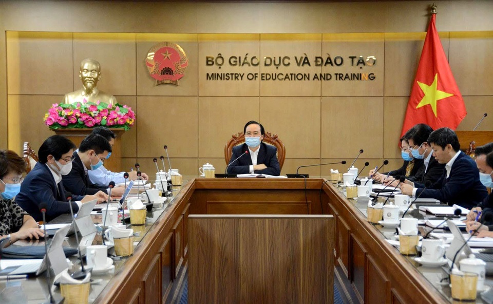 Bộ trưởng Phùng Xuân Nhạ: Phải nâng cao chất lượng dạy học trực tuyến - 1 Bộ trưởng Phùng Xuân Nhạ: Phải nâng cao chất lượng dạy học trực tuyến - 1