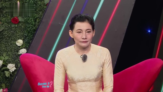 Nữ quản lý nghẹn ngào kể chuyện từng bị bạo hành, không dám nói với ai