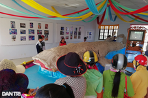 Chiêm ngưỡng bộ da cá nhám Ông lớn nhất Việt Nam ở Gành Hào - Bạc Liêu