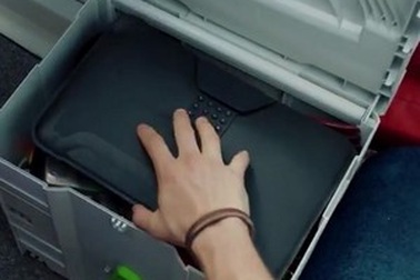 Motorola tung video kịch tính “úp mở” mẫu máy tính bảng mới