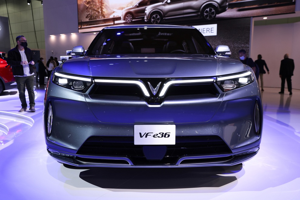 VinFast VF e36 - Xe SUV điện cỡ lớn có gì để vươn ra thế giới? - 4 VinFast VF e36 - Xe SUV điện cỡ lớn có gì để vươn ra thế giới? - 4