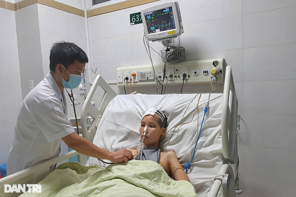 Thai phụ nguy kịch, chồng nghèo khẩn cầu nhà hảo tâm giúp đỡ - 2 Thai phụ nguy kịch, chồng nghèo khẩn cầu nhà hảo tâm giúp đỡ - 2