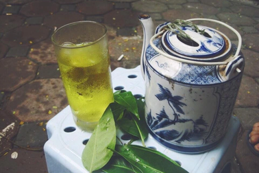 Cốc nước vỉa hè giá 3.000 đồng giúp hạ mỡ máu, tiêu hóa tốt