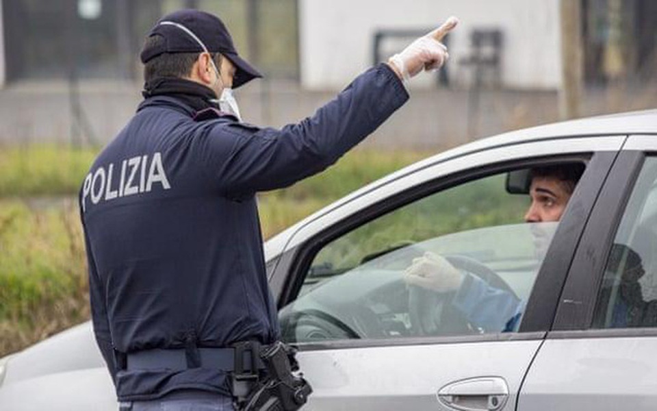 Vận động viên ở Italia nhiễm virus corona, lây cho 13 người - 1 Vận động viên ở Italia nhiễm virus corona, lây cho 13 người - 1
