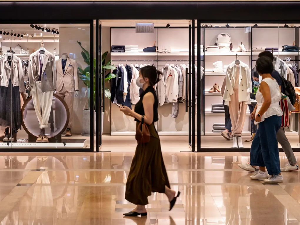 Giới nhà giàu Trung Quốc và vũ khí mang tên thời trang thầm lặng - 1 Giới nhà giàu Trung Quốc và vũ khí mang tên thời trang thầm lặng - 1
