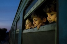 Bộ ảnh kể về số phận của trẻ em di cư, tị nạn sau 70 năm