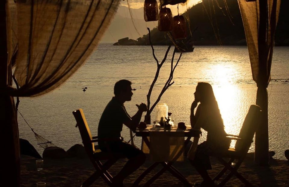 Hé lộ bạn trai bí mật của Vân Hugo - 1 Hé lộ bạn trai bí mật của Vân Hugo - 1