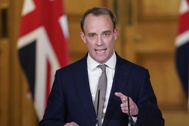 Anh trừng phạt bộ trưởng quốc phòng, tướng cấp cao Myanmar sau đảo chính