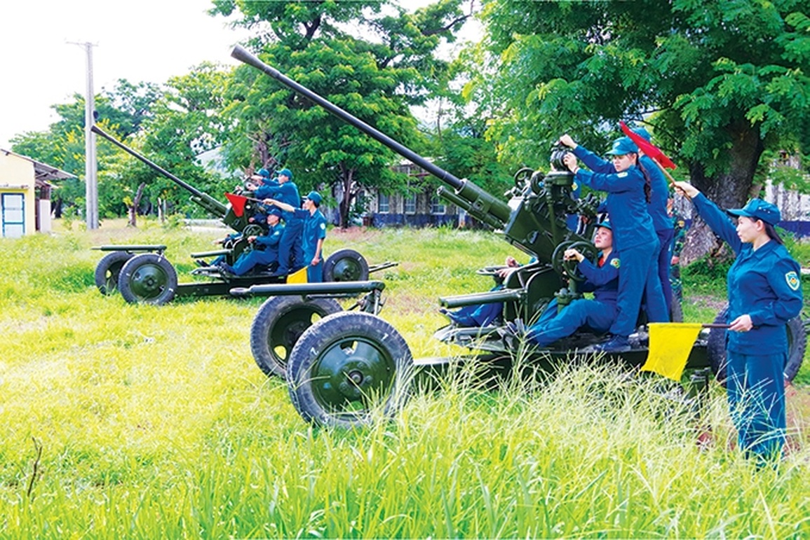 Quy định về độ tuổi, thời hạn thực hiện nghĩa vụ Dân quân tự vệ thời bình - 1 Quy định về độ tuổi, thời hạn thực hiện nghĩa vụ Dân quân tự vệ thời bình - 1