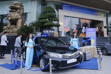 70 khách hàng nhận giải thưởng “Xuân gắn kết – Tết tri ân” 2017