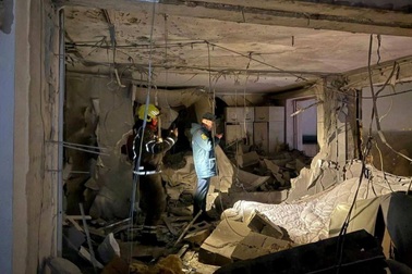 UAV Ukraine tập kích 3 đêm liên tiếp, Moscow đóng cửa sân bay