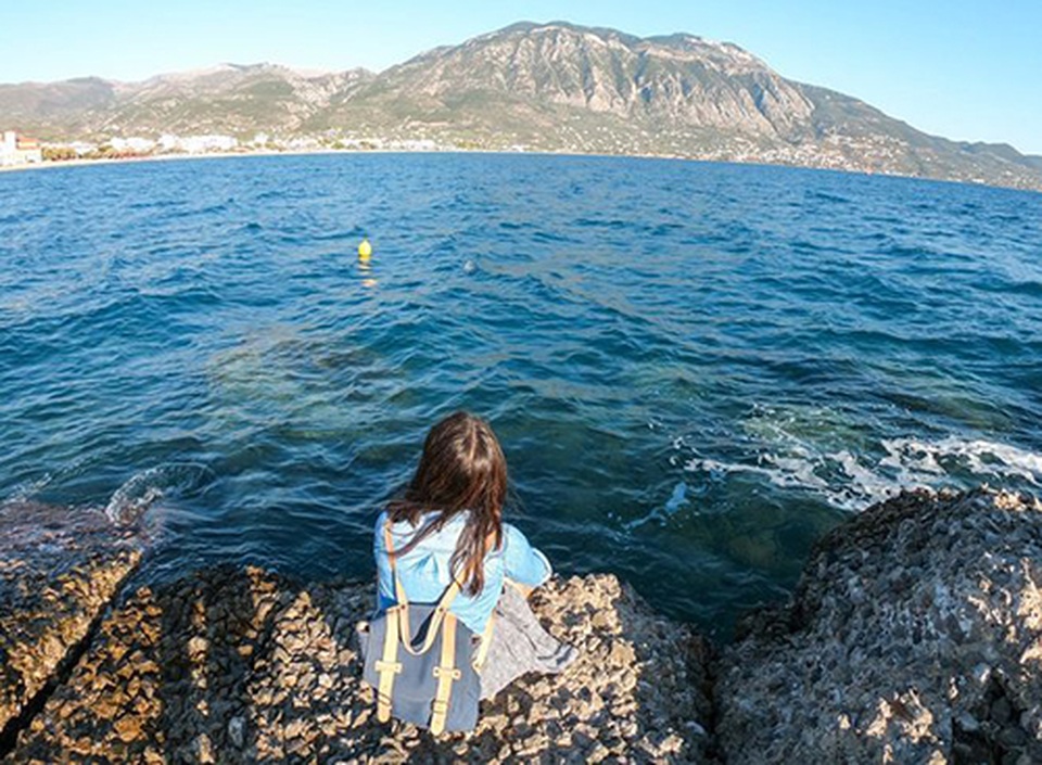 Nữ thuỷ thủ Anh chia sẻ cách thích nghi “cách ly” - 1 Nữ thuỷ thủ Anh chia sẻ cách thích nghi “cách ly” - 1