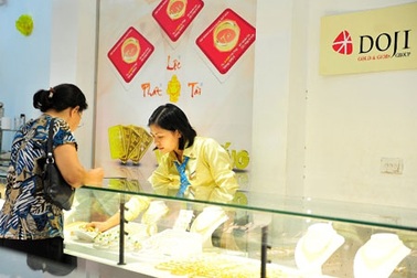 Vàng “rung lắc” nhẹ, chênh lệch trên 3 triệu đồng/lượng