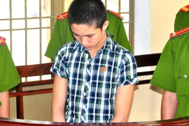 Giết người chỉ vì tranh ngồi chiếc ghế gỗ