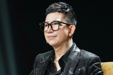 Long Nhật rút khỏi "ghế nóng" 2 cuộc thi âm nhạc