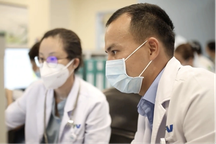 Bác sĩ Vũ Trường Sơn và khát vọng lập Khoa Truyền nhiễm ngăn dịch bệnh