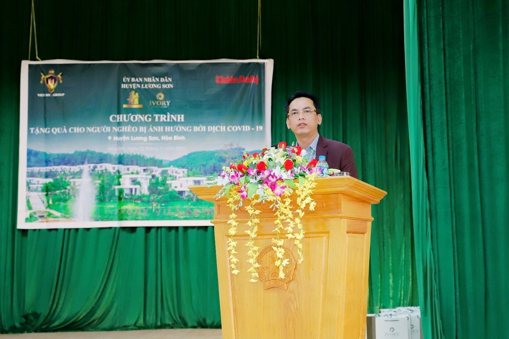 Tập đoàn Việt Mỹ tặng quà đồng bào nghèo tại huyện Lương Sơn Hòa Bình - 4 Tập đoàn Việt Mỹ tặng quà đồng bào nghèo tại huyện Lương Sơn Hòa Bình - 4