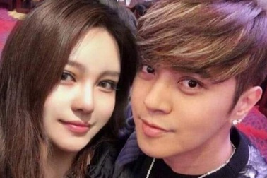 Bạn gái cũ tuyên bố không quay lại với La Chí Tường