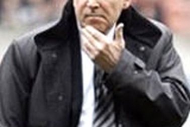 Houllier: “Lyon sẽ khiến MU gặp nhiều phiền toái”