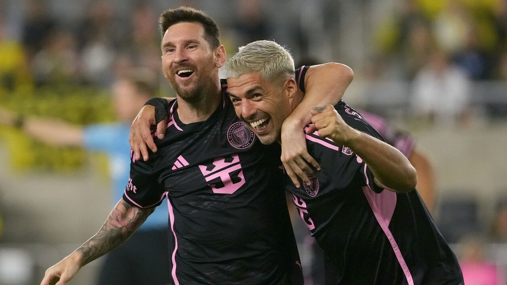 Messi đá phạt thành bàn đẹp mắt, Inter Miami lên ngôi vô địch - 2 Messi đá phạt thành bàn đẹp mắt, Inter Miami lên ngôi vô địch - 2