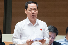 Người dân không muốn thoát nghèo vì lo mất chế độ bảo hiểm, hỗ trợ gạo