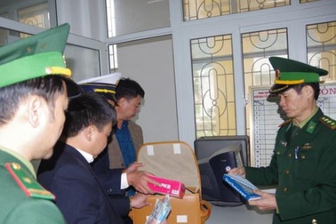 Nhiều tỉnh cách ly bệnh nhân nghi nhiễm virus corona