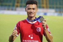 Cầu thủ đội hạng Nhất tố bị đánh chảy máu bên trong sân Thống Nhất