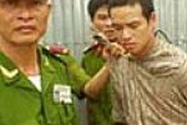 36 năm tù cho "đại gia đình" lừa tiền qua thẻ tín dụng