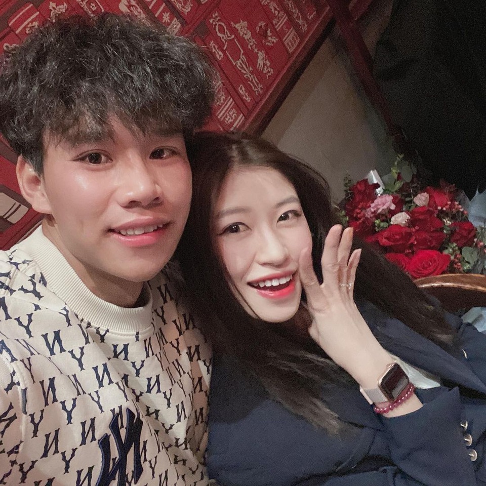 Mỗi cầu thủ một tính cách khi yêu, ai là soái ca trong mộng của fan girl? - 2 Mỗi cầu thủ một tính cách khi yêu, ai là soái ca trong mộng của fan girl? - 2