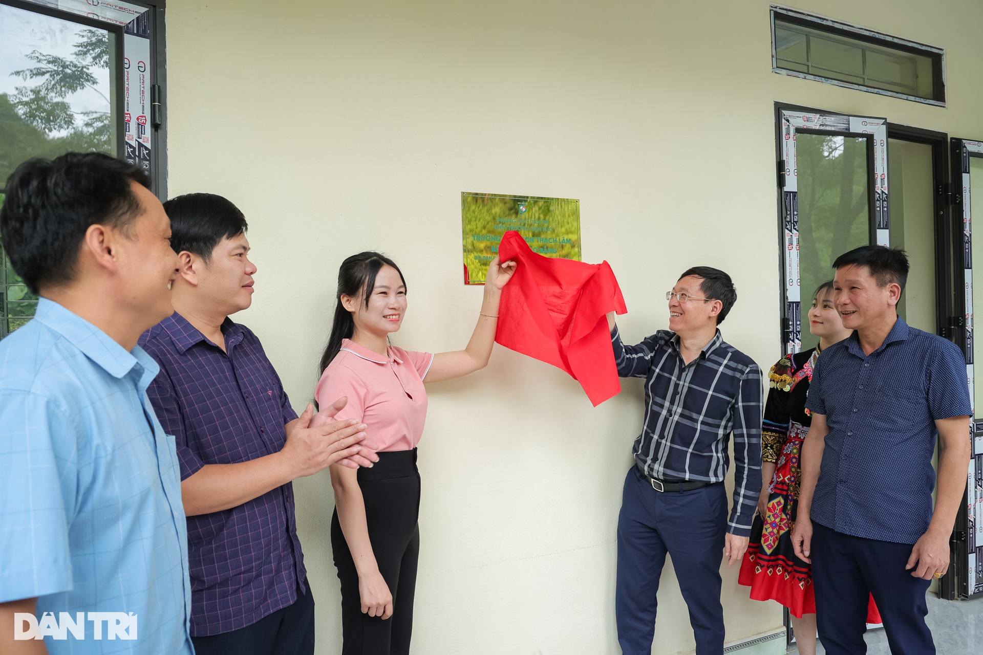 Khánh thành phòng học Dân trí Nặm Pục và 5 ngôi nhà Nhân ái tại Cao Bằng - 14 Khánh thành phòng học Dân trí Nặm Pục và 5 ngôi nhà Nhân ái tại Cao Bằng - 14