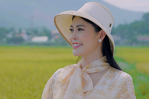 Thi Phượng quảng bá vẻ đẹp Nghệ An, được gia đình ủng hộ theo đuổi ca hát