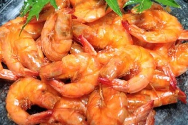 "Hết bay" cả nồi cơm với món tôm rim nước dừa